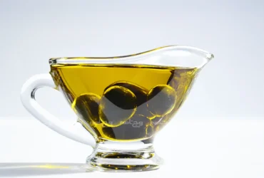 فواید ثابت شدهی روغن زیتون برای سلامت بدن را بیشتر بشناسید