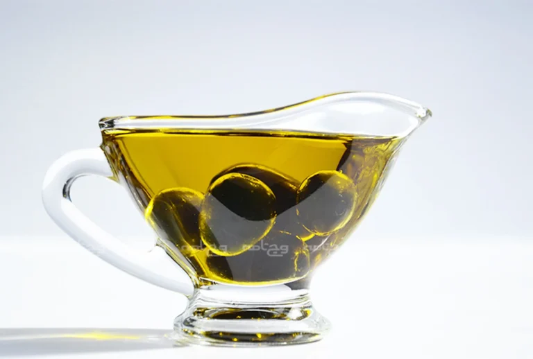 فواید ثابت شده‌ی روغن زیتون برای سلامت بدن را بیشتر بشناسید