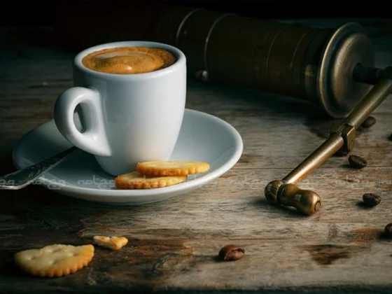 غذاهایی که باعث بیخوابی میشود کدامند؟ راهنمایی برای خواب بهتر