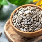 خواص تخمه آفتابگردان برای سلامتی | از سلامت قلب تا باروری
