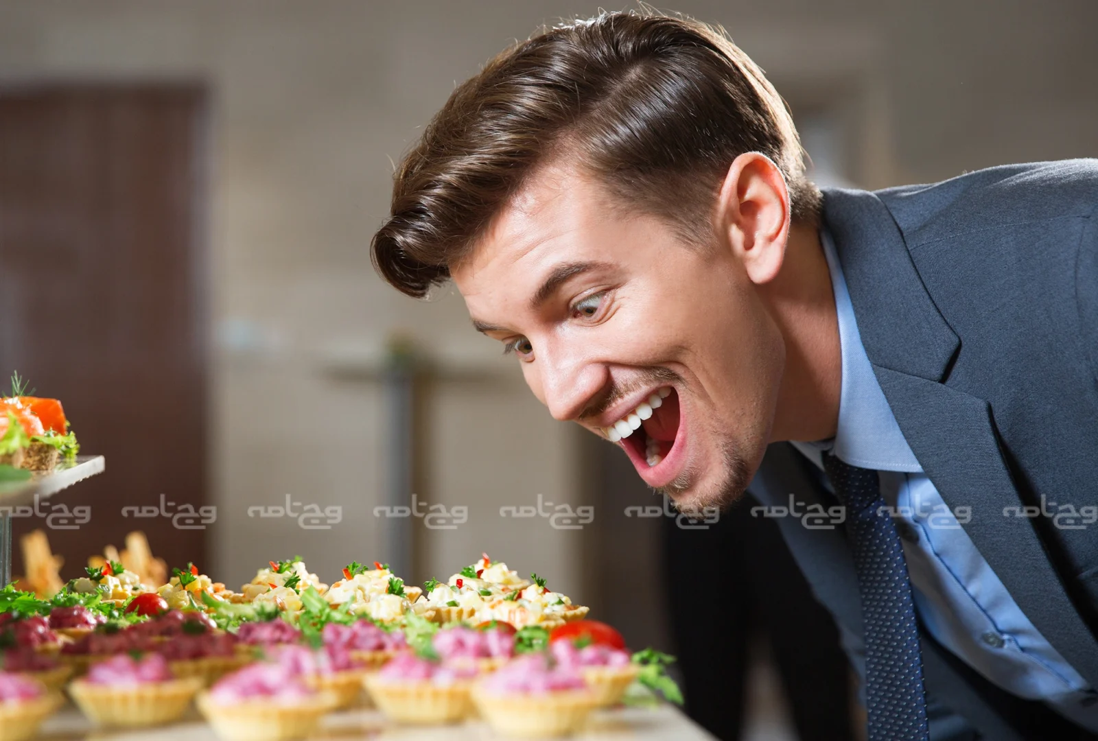 غلبه بر هوس‌های غذایی: چگونه می‌توانیم به هوس‌های غذایی خود غلبه کنیم؟