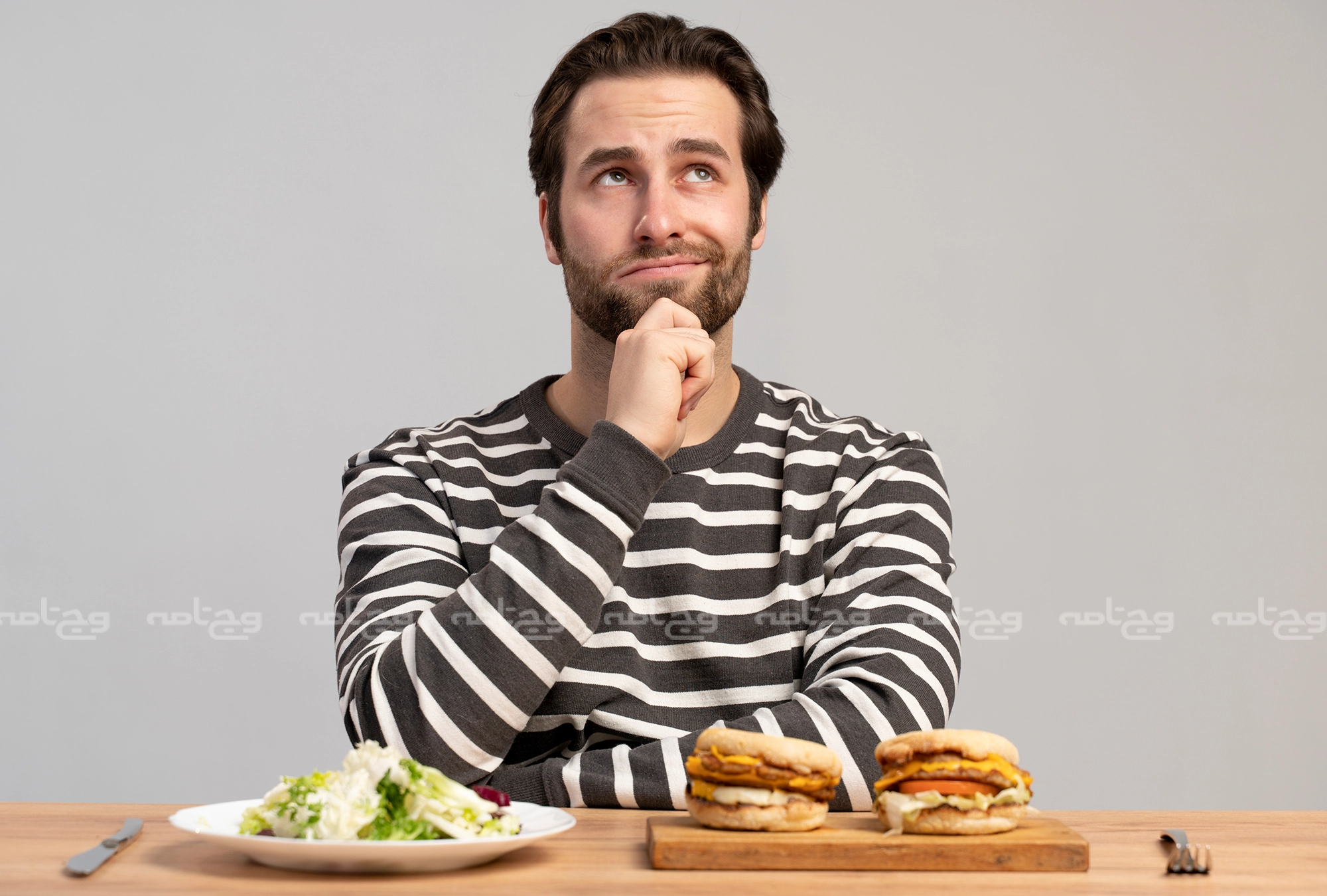 حقیقت پشت اجبار
