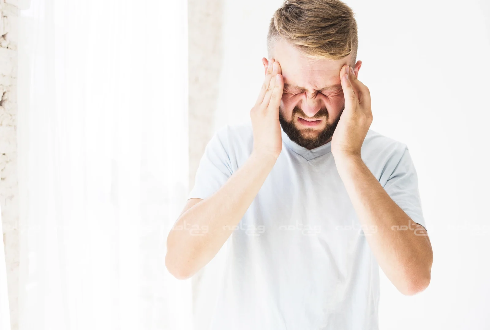 چه چیزهایی باعث تحریک میگرن می‌شوند؟ بررسی اجمالی محرک‌های میگرن